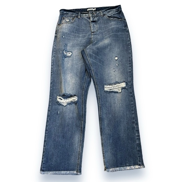 Avec Les Filles Boyfriend Jeans High Rise Button fly Distressed  Blue Size 10/30 - Picture 1 of 9